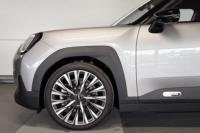 Occasion Mini Aceman Favoured 160 kW (218 PK) 2025 Grijs, metallic lak SUV