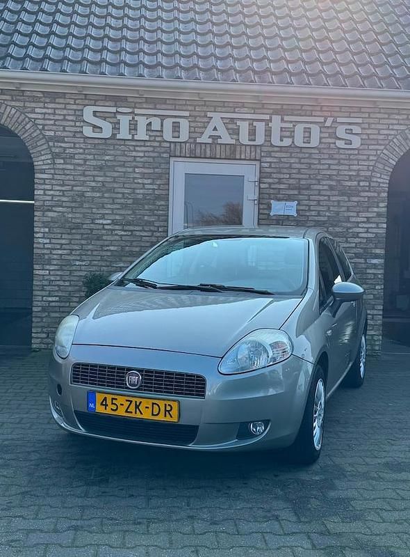 Occasion Fiat Grande Punto Dynamic 2008 Grijs Hatchback