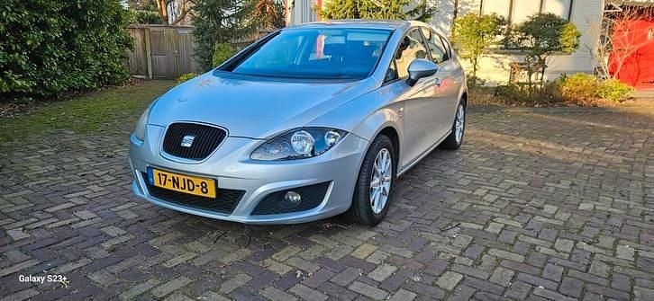 Occasion 2010 Seat Leon | € 2.450 (Goede deal) - Afbeelding 1/4
