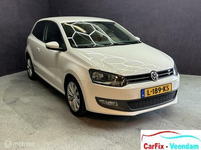 Wit Occasion 2010 VW Polo Comfortline Hatchback | € 4.950 (Eerlijke prijs) - Afbeelding 1/4
