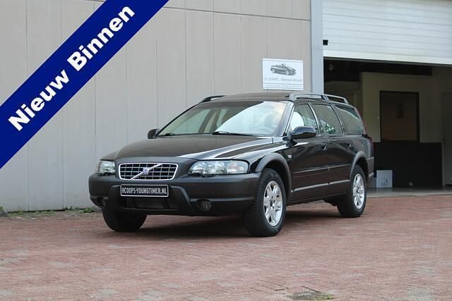 Zwart, metallic lak Gebruikt 2003 Volvo XC70 SUV | € 13.950 - Afbeelding 1/4