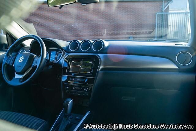 Occasion Suzuki Vitara 2021 Grijs (metallic) SUV