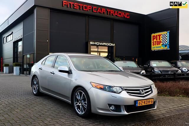 Grijs Gebruikt 2009 Honda Accord Elegance Sedan | € 9.950 (Eerlijke prijs) - Afbeelding 1/3