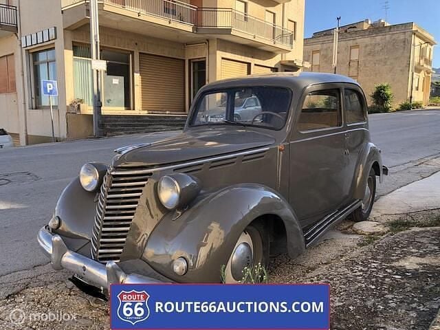Zwart Gebruikt 1952 Fiat 1100 | € 7.500 - Afbeelding 1/4