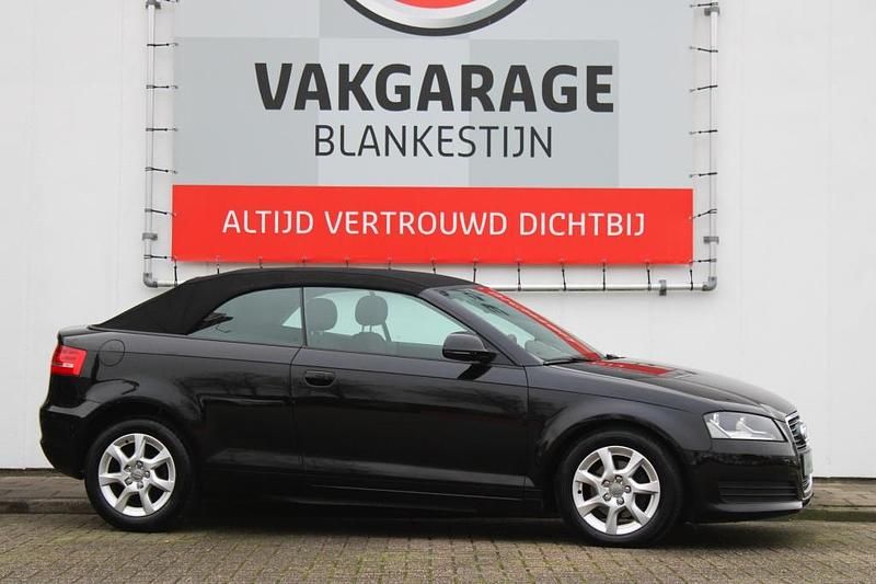 Cabriolet Gebruikt 2010 Audi A3 Cabriolet Attraction Cabriolet | € 8.990 (Eerlijke prijs) - Afbeelding 1/4