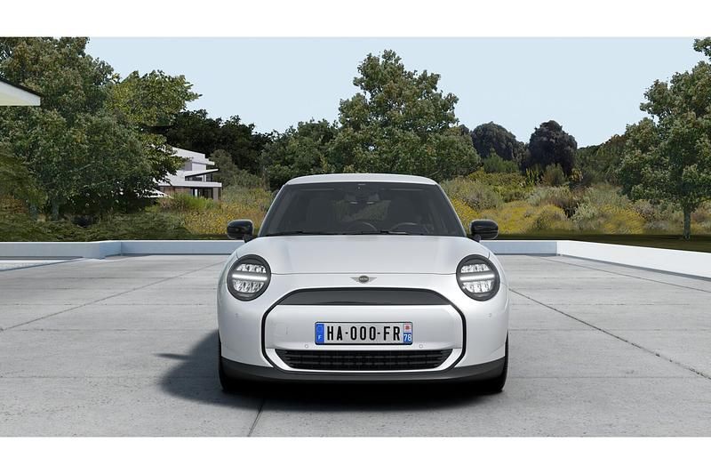 Nieuw Mini Cooper Essential 22 kW (30 PK) 2026 Wit Hatchback