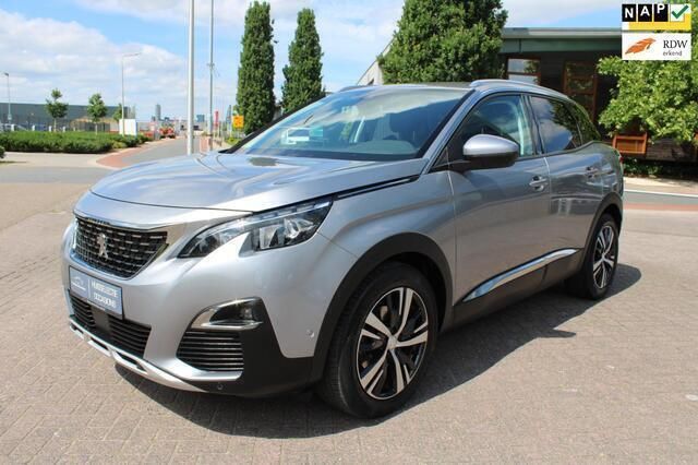 Grijs Gebruikt 2018 Peugeot 3008 GT-line SUV | € 14.950 (Goede deal) - Afbeelding 1/4