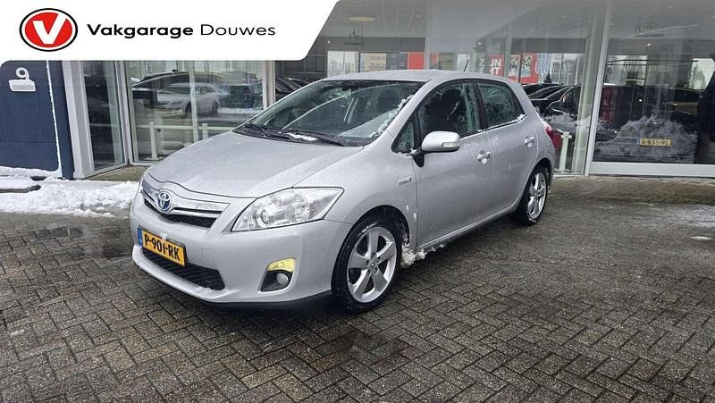 Grijs Occasion 2012 Toyota Auris Hybrid Business Edition Hatchback | € 9.950 (Goede deal) - Afbeelding 1/4