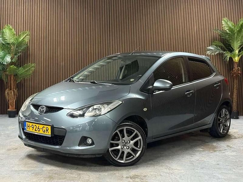 Occasion Mazda 2 84 PK (61 kW) 2012 Grijs Hatchback