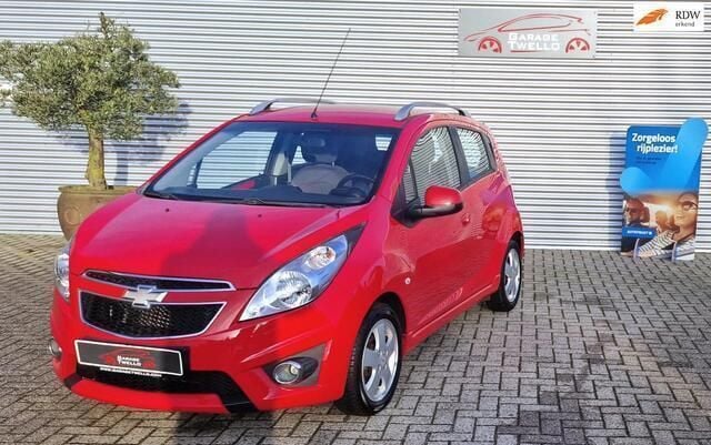 Rood Gebruikt 2012 Chevrolet Spark LT Hatchback | € 4.950 (Duur) - Afbeelding 1/4
