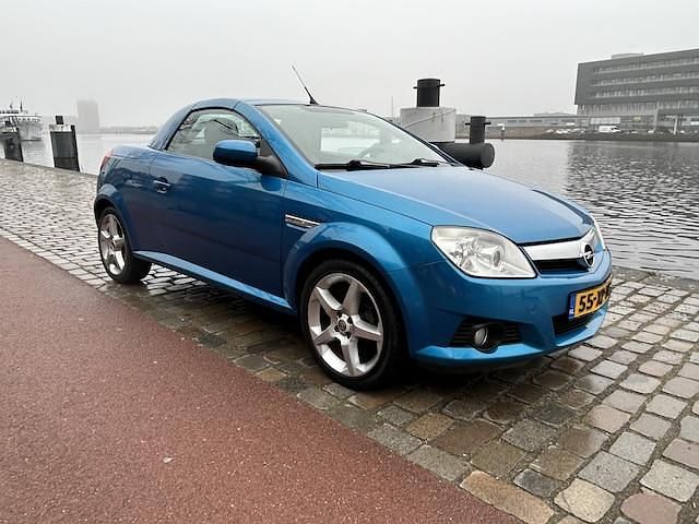 Occasion Opel Tigra 90 PK (66 kW) 2007 Blauw Cabriolet