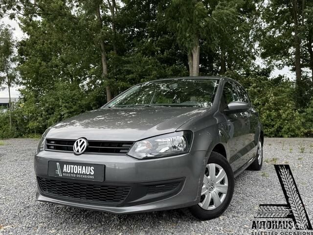 Grijs Gebruikt 2010 VW Polo Hatchback | € 5.695 (Eerlijke prijs) - Afbeelding 1/4