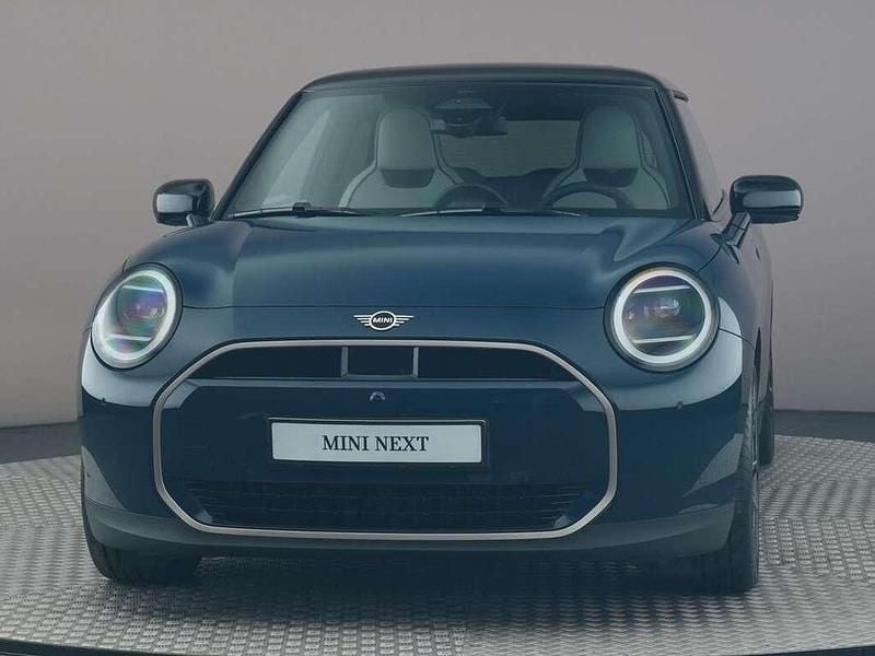 Nieuw Mini Cooper Favoured 135 kW (184 PK) 2025 Blauw Hatchback