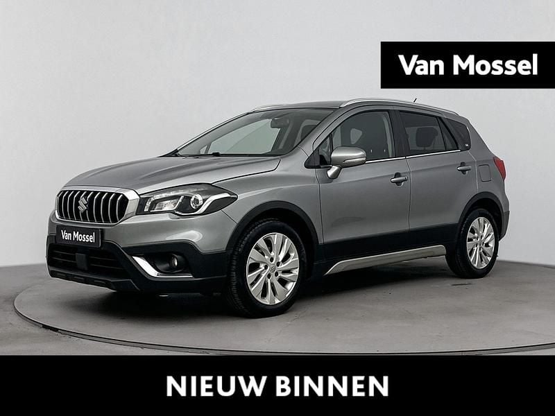 Grijs Gebruikt 2019 Suzuki SX4 S-Cross SUV | € 17.400 (Eerlijke prijs) - Afbeelding 1/4
