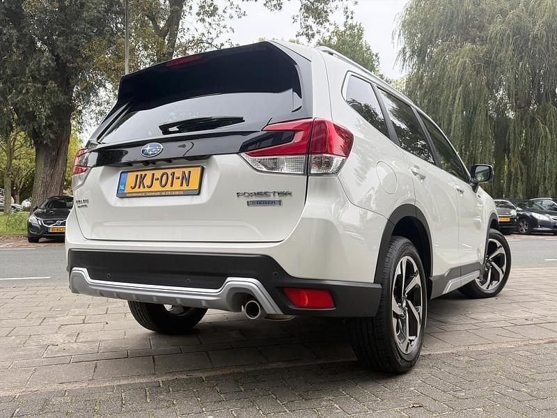 Occasion Subaru Forester Premium 150 PK (110 kW) 2024 Wit SUV