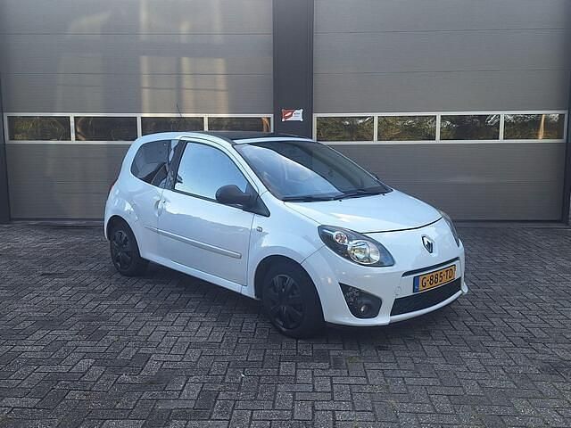 Wit Gebruikt 2009 Renault Twingo Dynamique Hatchback | € 2.275 (Eerlijke prijs) - Afbeelding 1/4