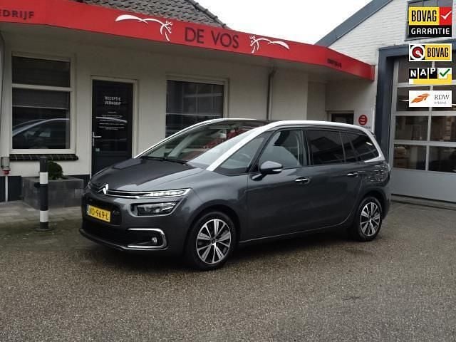 Grijs (metallic) Gebruikt 2017 Citroën Grand C4 Picasso PureTech MPV | € 11.750 (Eerlijke prijs) - Afbeelding 1/4