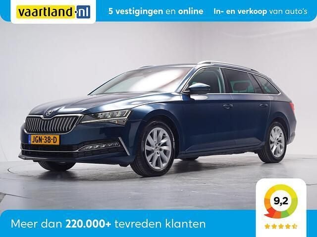 Blauw Gebruikt 2020 Skoda Superb Business Line Stationwagen | € 21.445 (Super prijs) - Afbeelding 1/4