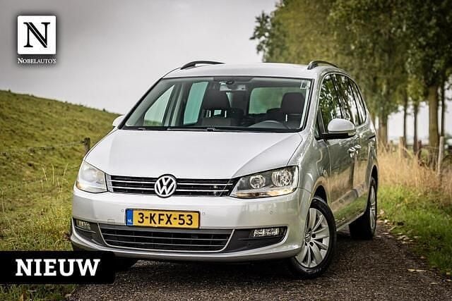 Grijs Gebruikt 2012 VW Sharan Comfortline MPV | € 10.940 (Eerlijke prijs) - Afbeelding 1/4