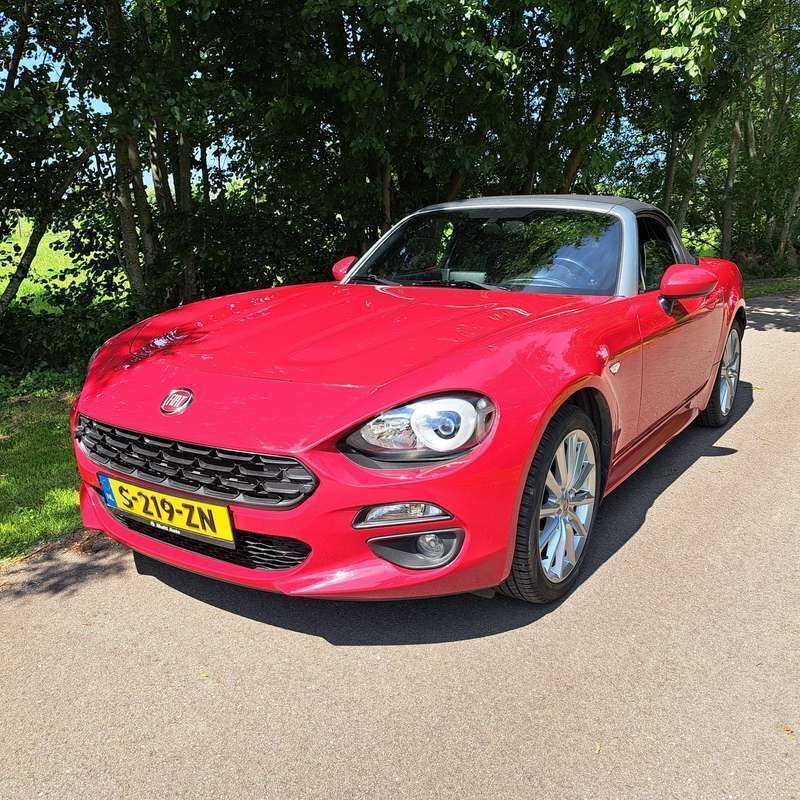 Rood Gebruikt 2016 Fiat 124 Spider Lusso Cabriolet | € 16.950 (Goede deal) - Afbeelding 1/4