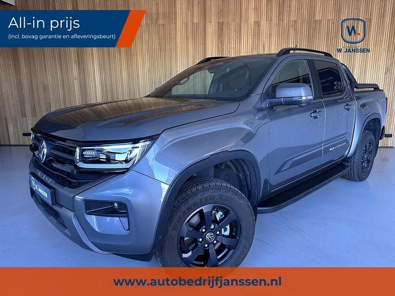 Grijs Gebruikt 2024 VW Amarok PanAmericana Pickup | € 64.950 - Afbeelding 1/4
