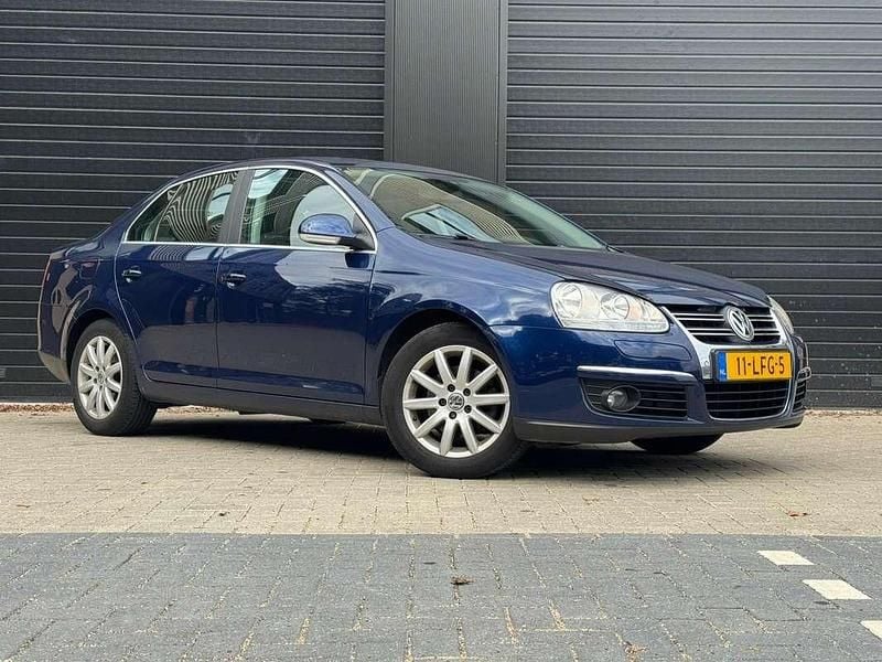 Occasion VW Jetta Comfortline 122 PK (89 kW) 2010 Blauw Sedan