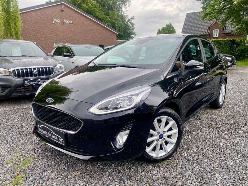Zwart Gebruikt 2017 Ford Fiesta Titanium Hatchback | € 10.750 (Eerlijke prijs) - Afbeelding 1/4