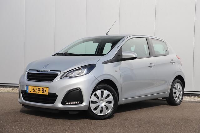 Occasion Peugeot 108 Active 72 PK (52 kW) 2021 Gris gallium Hatchback