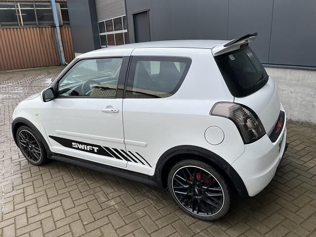 Occasion Suzuki Swift 93 PK (68 kW) 2009 Wit Hatchback