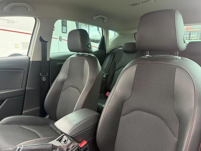 Occasion Seat Leon FR 180 PK (132 kW) 2014 Zwart Hatchback