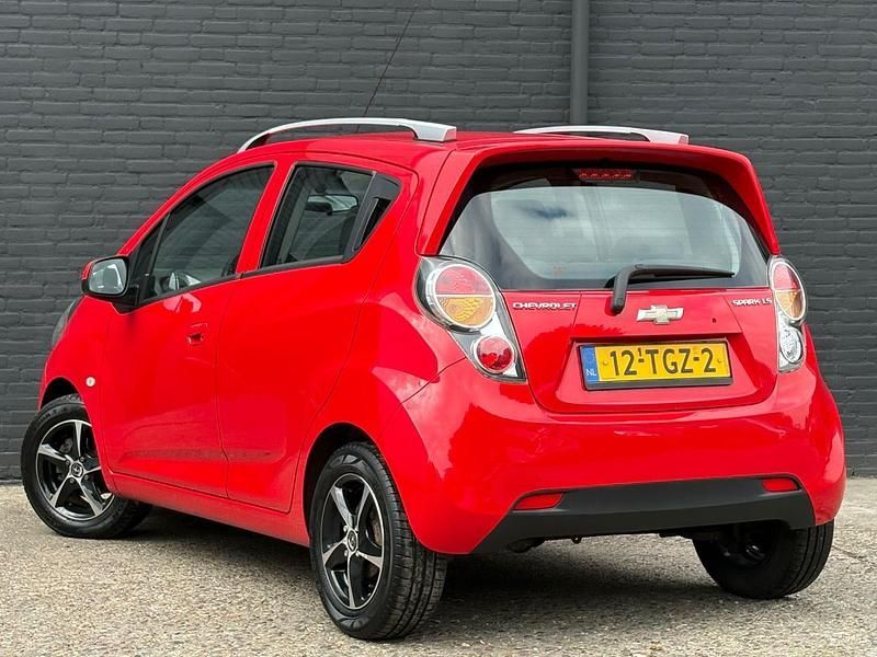Occasion Chevrolet Spark LT 68 PK (50 kW) 2012 Rood Hatchback