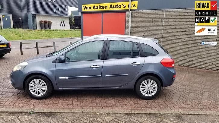 Gebruikt 2010 Renault Clio II Collection Stationwagen | € 2.990 (Eerlijke prijs) - Afbeelding 1/4