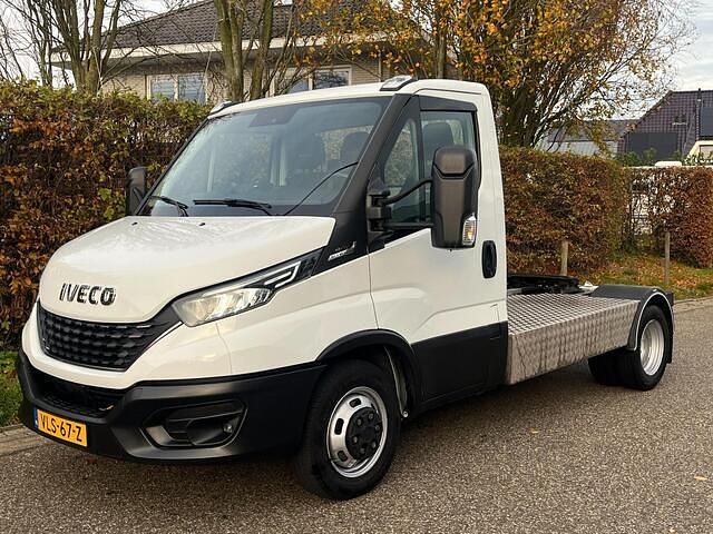 Wit Gebruikt 2021 Iveco Daily Van | € 45.950 - Afbeelding 1/4