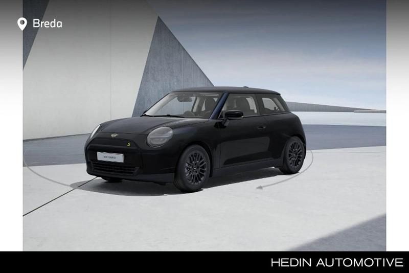 Nieuw Mini Cooper SE Essential 22 kW (30 PK) 2025 Zwart Hatchback
