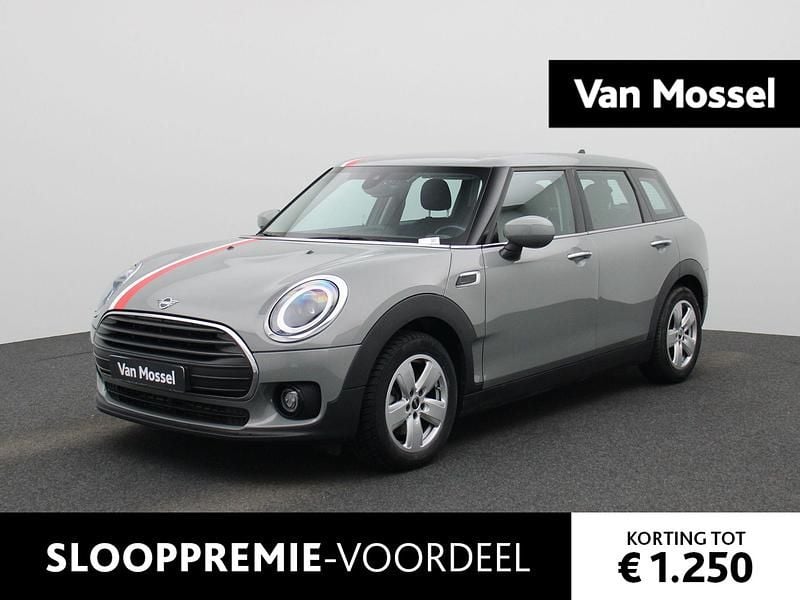 Grijs Occasion 2022 Mini Cooper Clubman Essential Stationwagen | € 21.900 (Eerlijke prijs) - Afbeelding 1/4