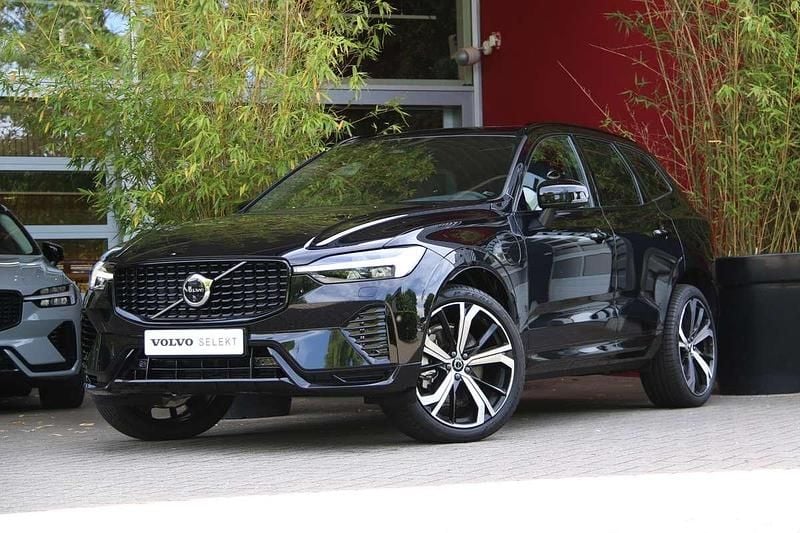 Zwart Gebruikt 2024 Volvo XC60 Plus SUV | € 57.900 (Goede deal) - Afbeelding 1/4