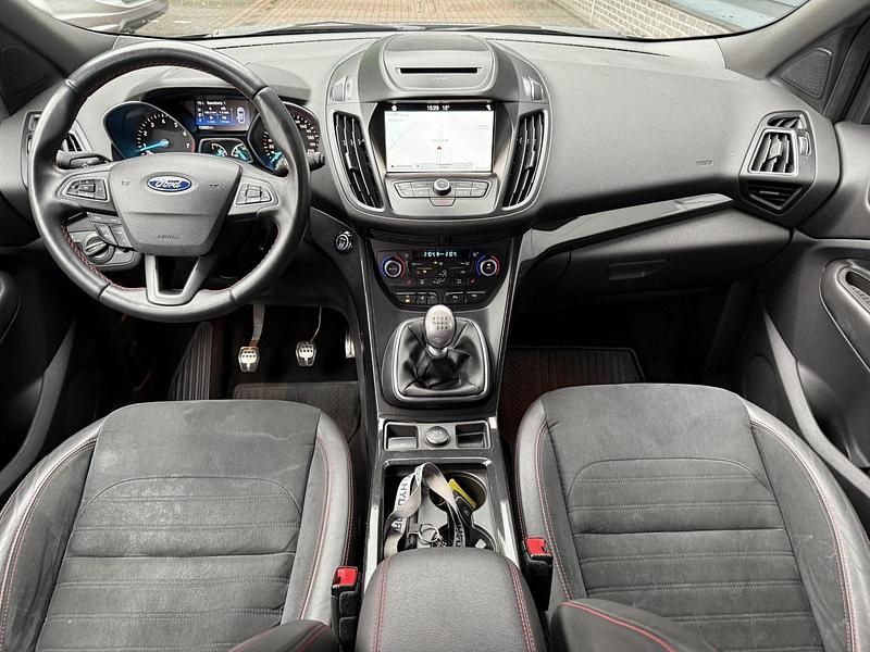 Occasion Ford Kuga ST-Line 150 PK (110 kW) 2019 Grijs SUV