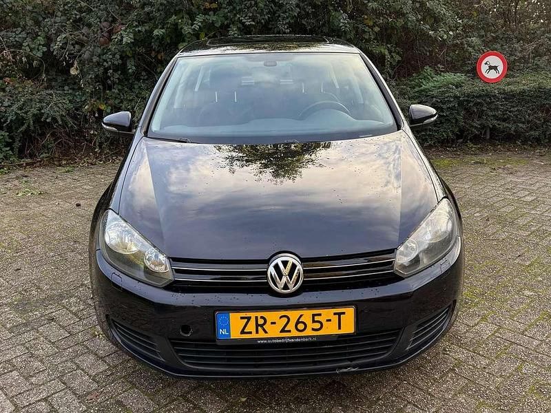 Zwart Gebruikt 2011 VW Golf VI Highline Sedan | € 5.300 (Eerlijke prijs) - Afbeelding 1/4