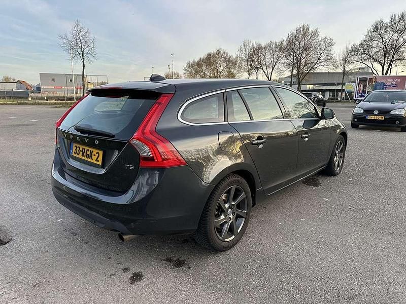 Occasion Volvo V60 Momentum 241 PK (177 kW) 2011 Stationwagen