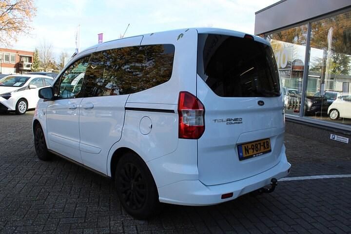 Occasion Ford Tourneo Courier Titanium 101 PK (74 kW) 2017 Wit MPV