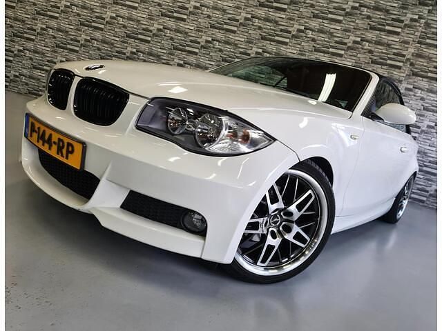 Wit Gebruikt 2009 BMW 118 Cabriolet Basis Cabriolet | € 8.695 (Goede deal) - Afbeelding 1/4