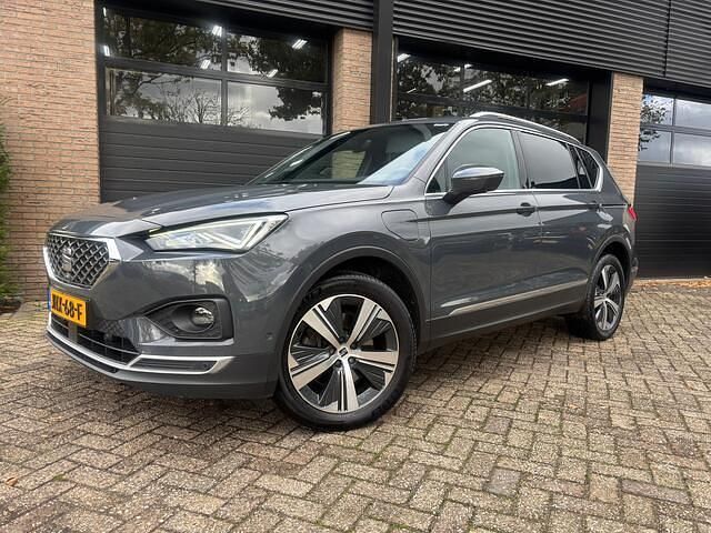 Grijs Gebruikt 2021 Seat Tarraco XCELLENCE SUV | € 26.950 (Goede deal) - Afbeelding 1/4