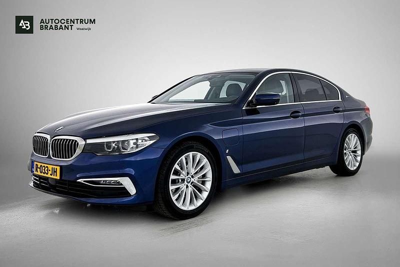 Blauw Occasion 2019 BMW 530e Executive Sedan | € 21.995 (Super prijs) - Afbeelding 1/3