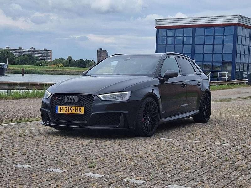 Occasion Audi RS3 367 PK (269 kW) 2016 Zwart Sedan