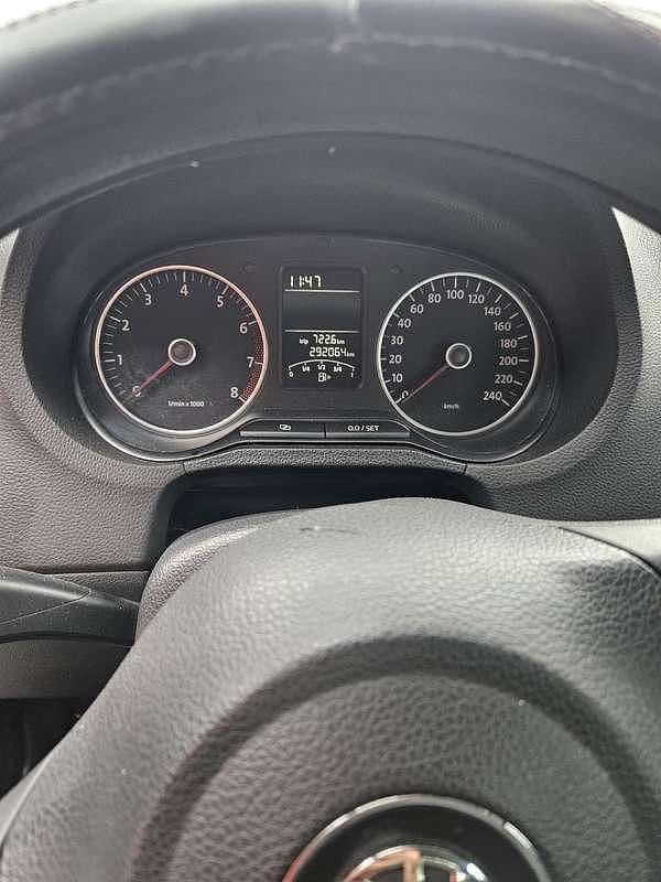 Gebruikt 2011 VW Polo Style Sedan | € 3.250 - Afbeelding 1/4