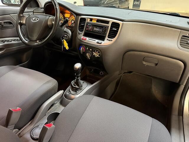 Occasion Kia Rio 97 PK (71 kW) 2009 Grijs Hatchback