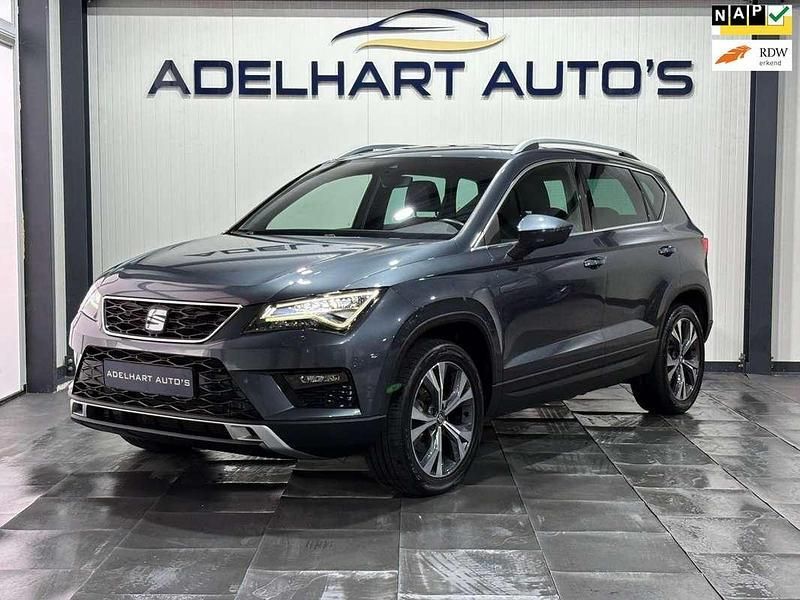 Grijs, metallic lak Gebruikt 2019 Seat Ateca 4Drive SUV | € 23.750 (Goede deal) - Afbeelding 1/4