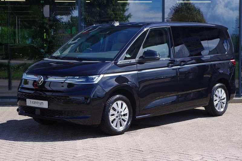 Zwart Gebruikt 2023 VW T7 Style Van | € 51.950 (Goede deal) - Afbeelding 1/4