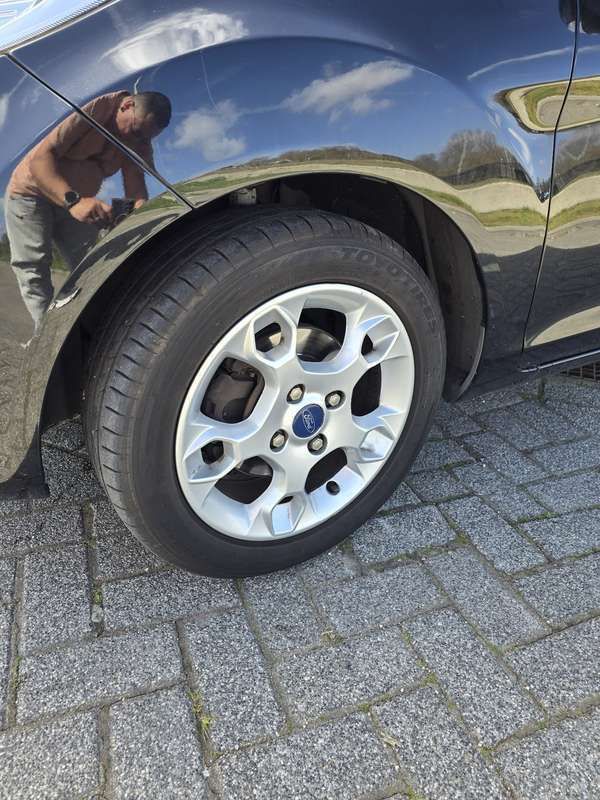 Afbeelding 2/4