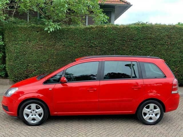 Occasion Opel Zafira Enjoy 120 PK (88 kW) 2006 Rood MPV
